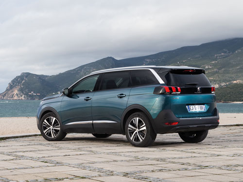 peugeot suv 5008 7 places